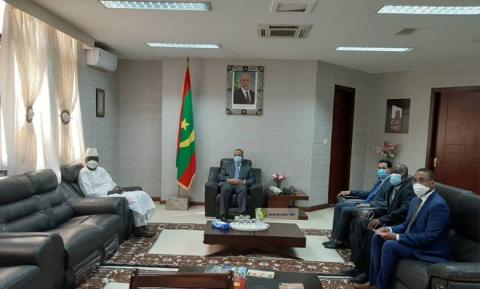 لقاء وزير الخارجية الموريتاني والسفير المالي