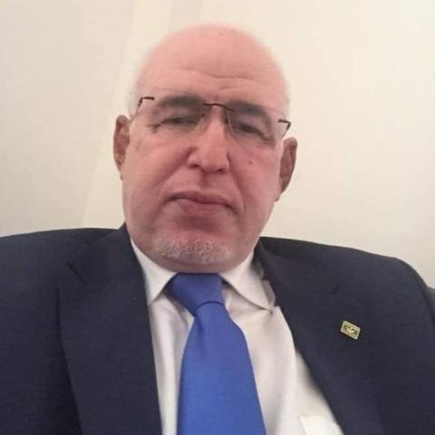 مستشار وزير الشؤون الإسلامية الراحل رحمه الله يسلم ولد المقري