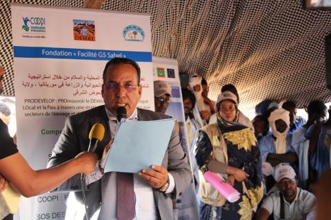 الأمين العام لوزارة الشؤون الاقتصادية وترقية القطاعات الإنتاجية يعقوب ولد أحمد عيشه خلال إطلاق المشروع