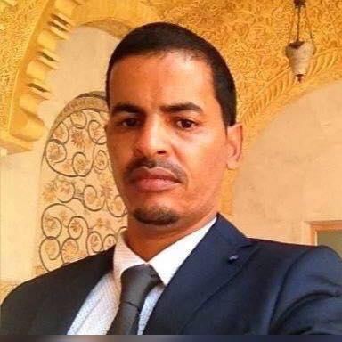 الشاعر ابراهيم ولد محمد احمد الأندلسي رئيس المكتب التنفيذي لمجموعة سدنة الحرف
