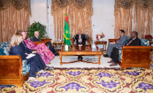 الرئيس محمد ولد الغزواني خلال استقباله المبعوث الشخصي للأمين العام للأمم المتحدة إلى الصحراء الغربية مساء اليوم